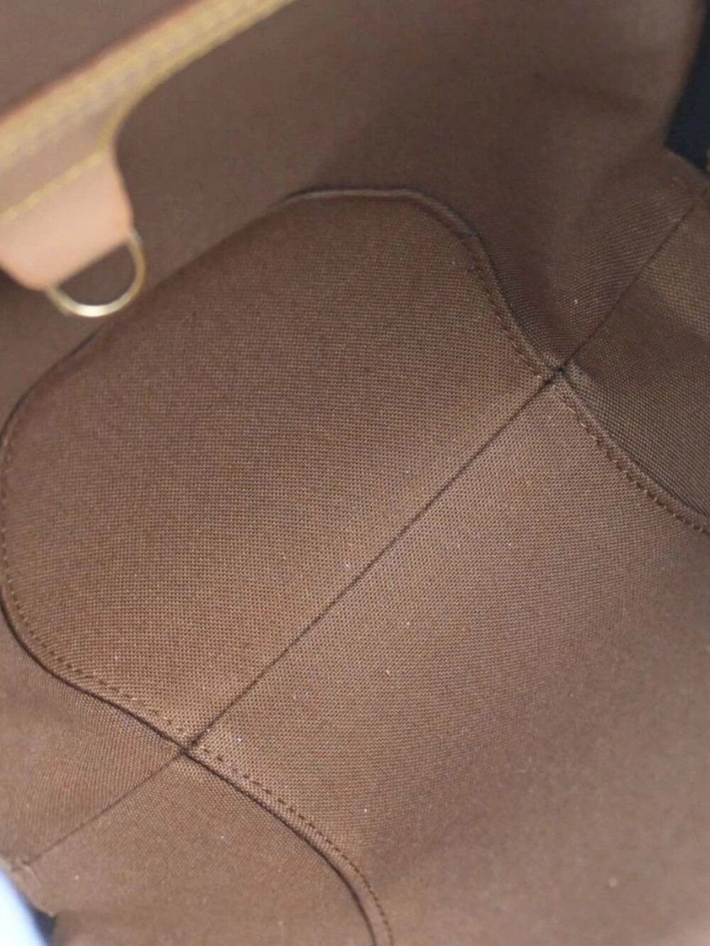 Louis Vuitton Monogram - Picture 12 of 16